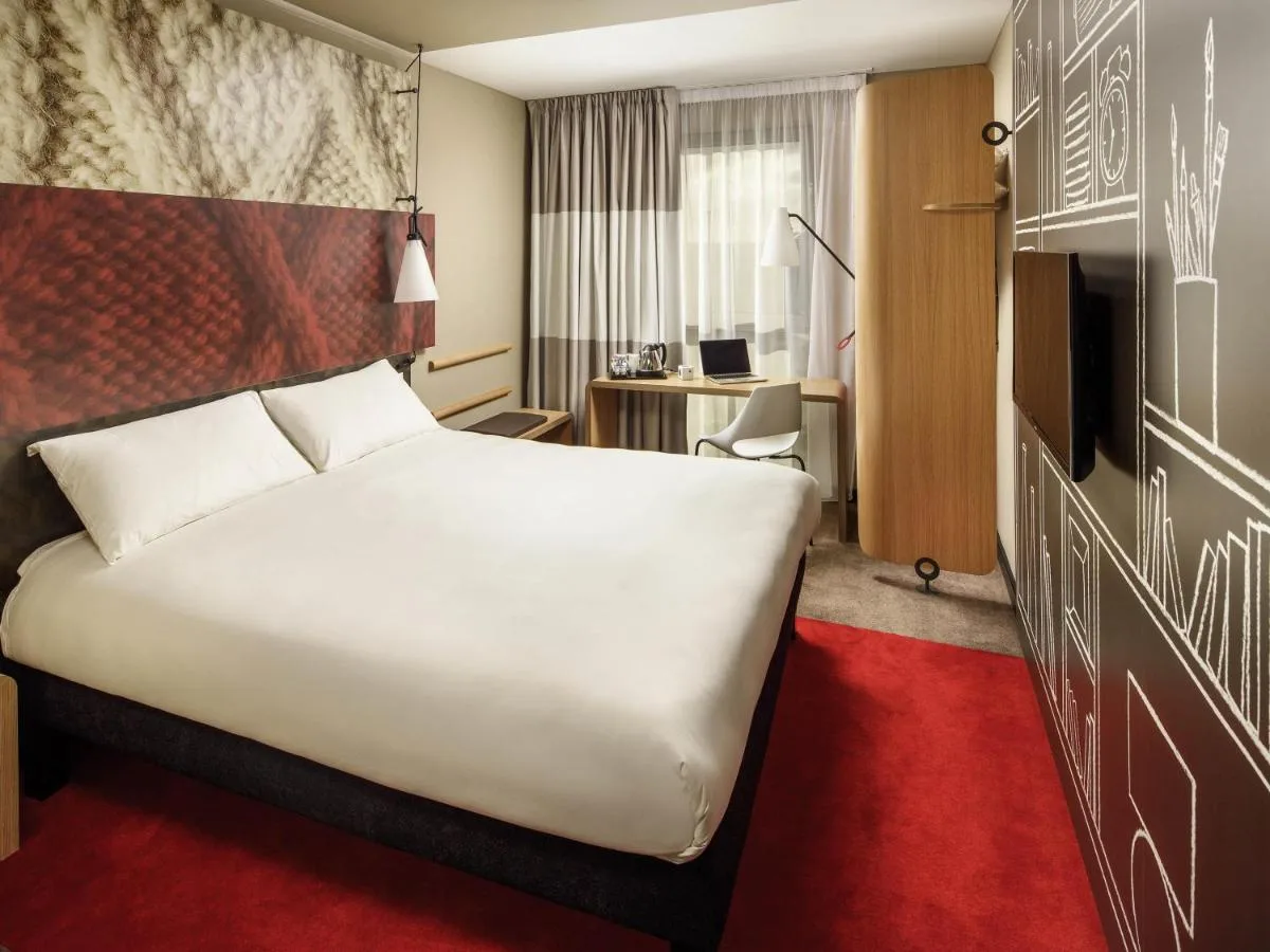 Standard Room with One Double Bed